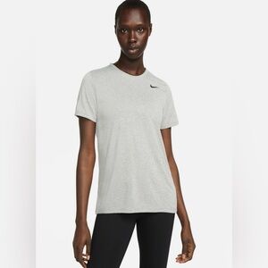 Nike Women's Heather Gray Dri-fit Short Sleeve Tee Size Large